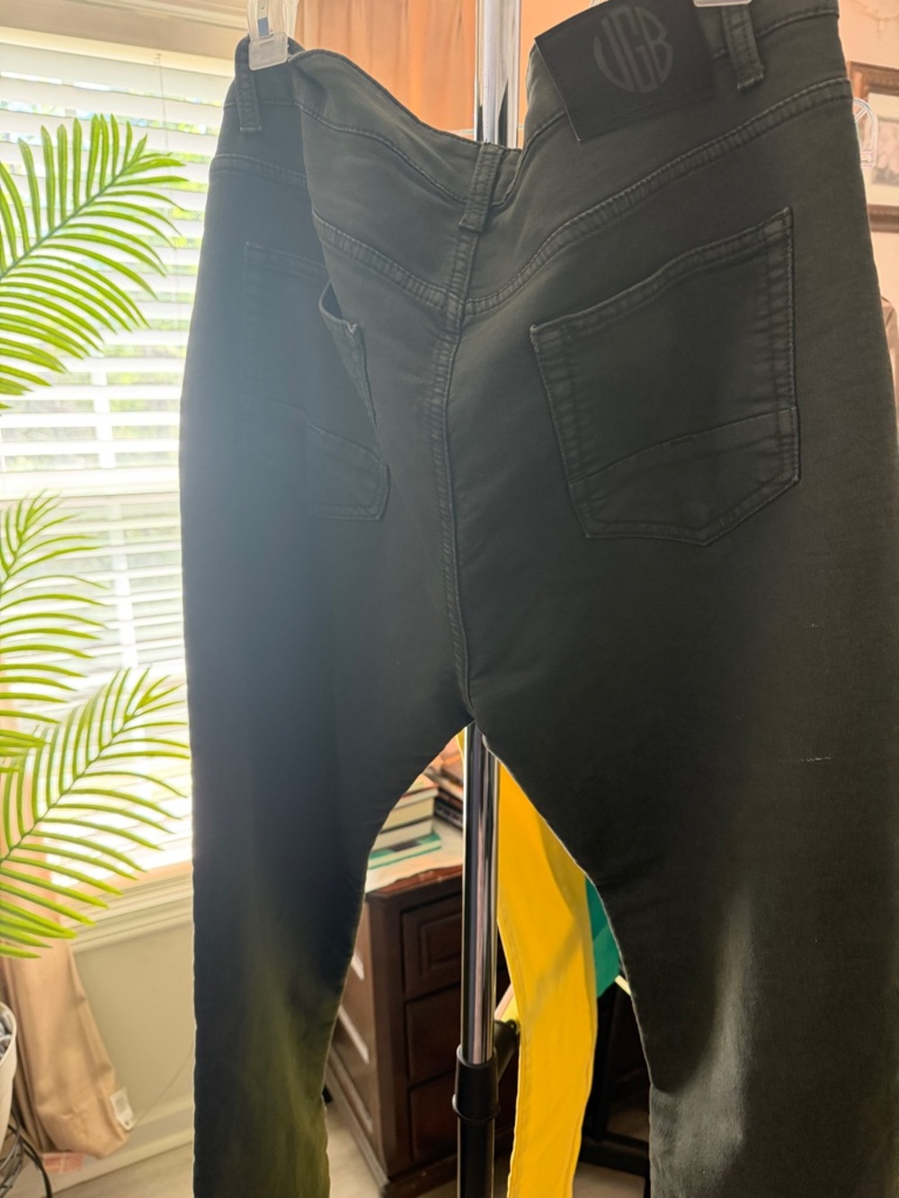 Gianni Bini Black Vintage Genes Jeans